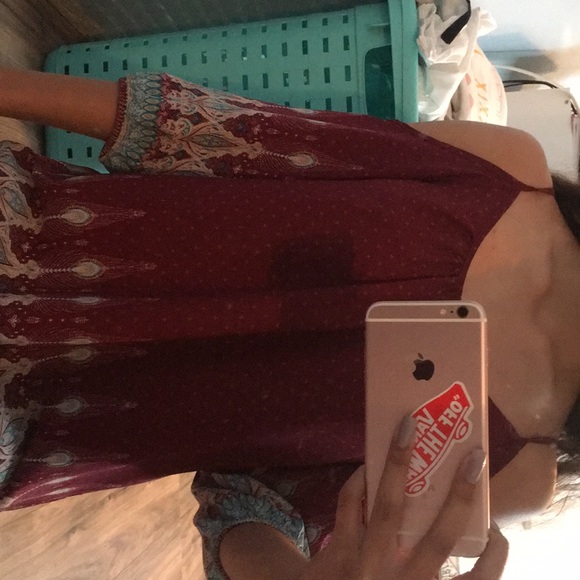 Shoulder cut long sleeve - Picture 1 of 2